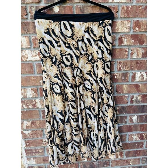 Mix Nauveau sized medium A line skirt in good condition. - Picture 1 of 5